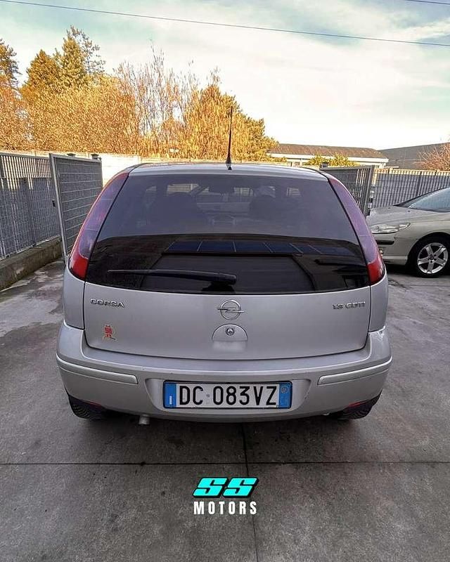 Usata Opel Corsa Sport 69 CV (50 kW) 2006 Other Utilitaria