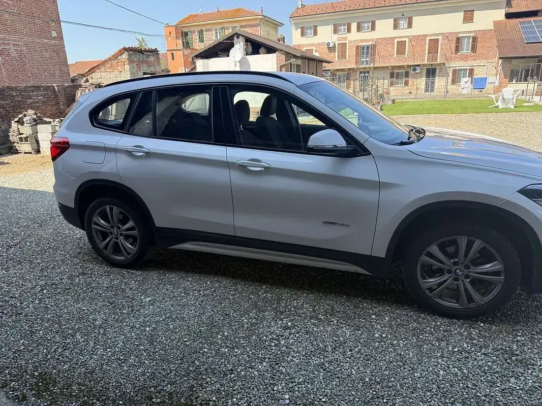 Usata BMW X1 Advantage 150 CV (110 kW) 2016 SUV