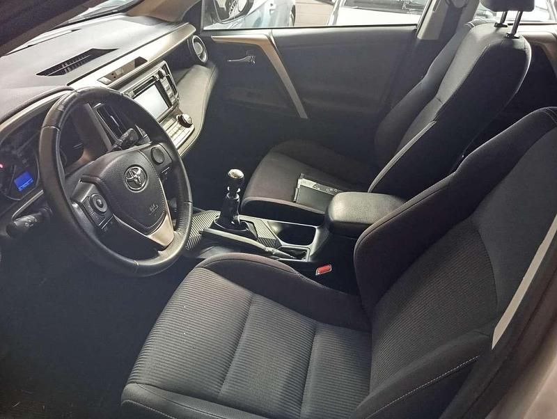 Usata Toyota RAV4 Style 124 CV (91 kW) 2015 Other SUV
