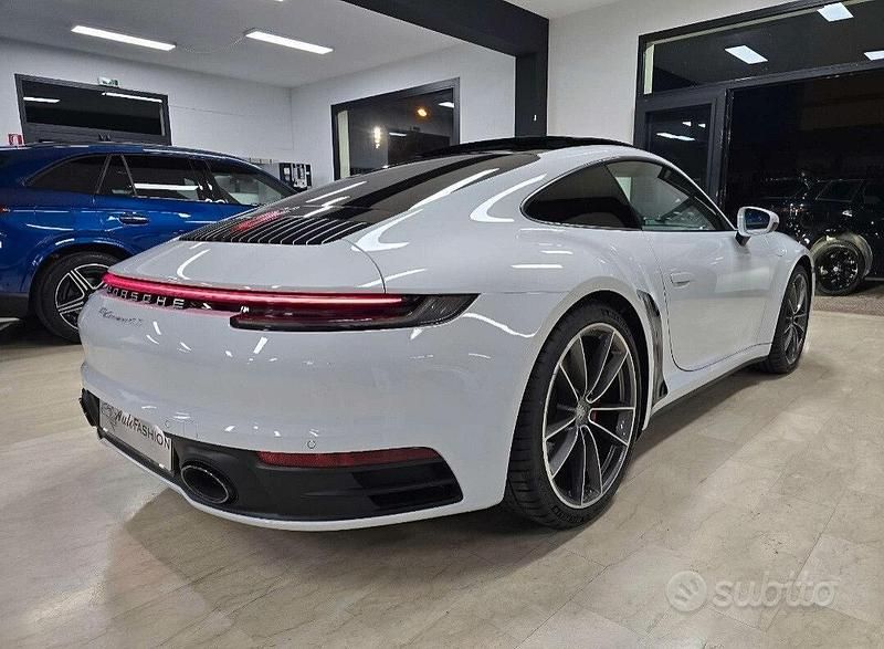 Usata Porsche 911 Carrera 4S Chrono 450 CV (330 kW) 2020 Bianco Coupé
