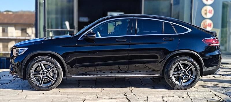 Usata Mercedes GLC300 Premium 245 CV (180 kW) 2021 Nero Coupé