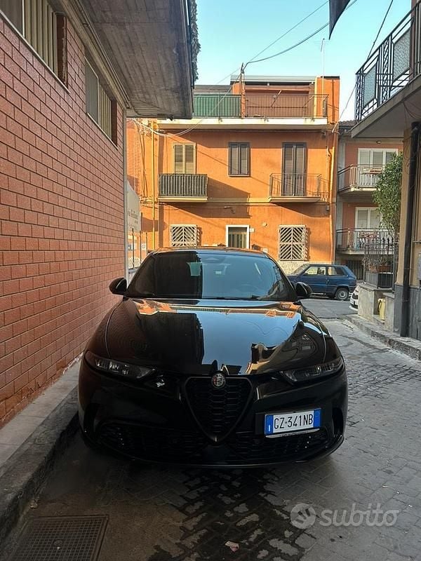 Usata Alfa Romeo Tonale Sprint 131 CV (96 kW) 2022 Nero SUV