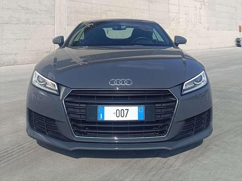 Second-hand Audi TT Ambiente 184 CP (135 kW) 2017 Gri Coupe