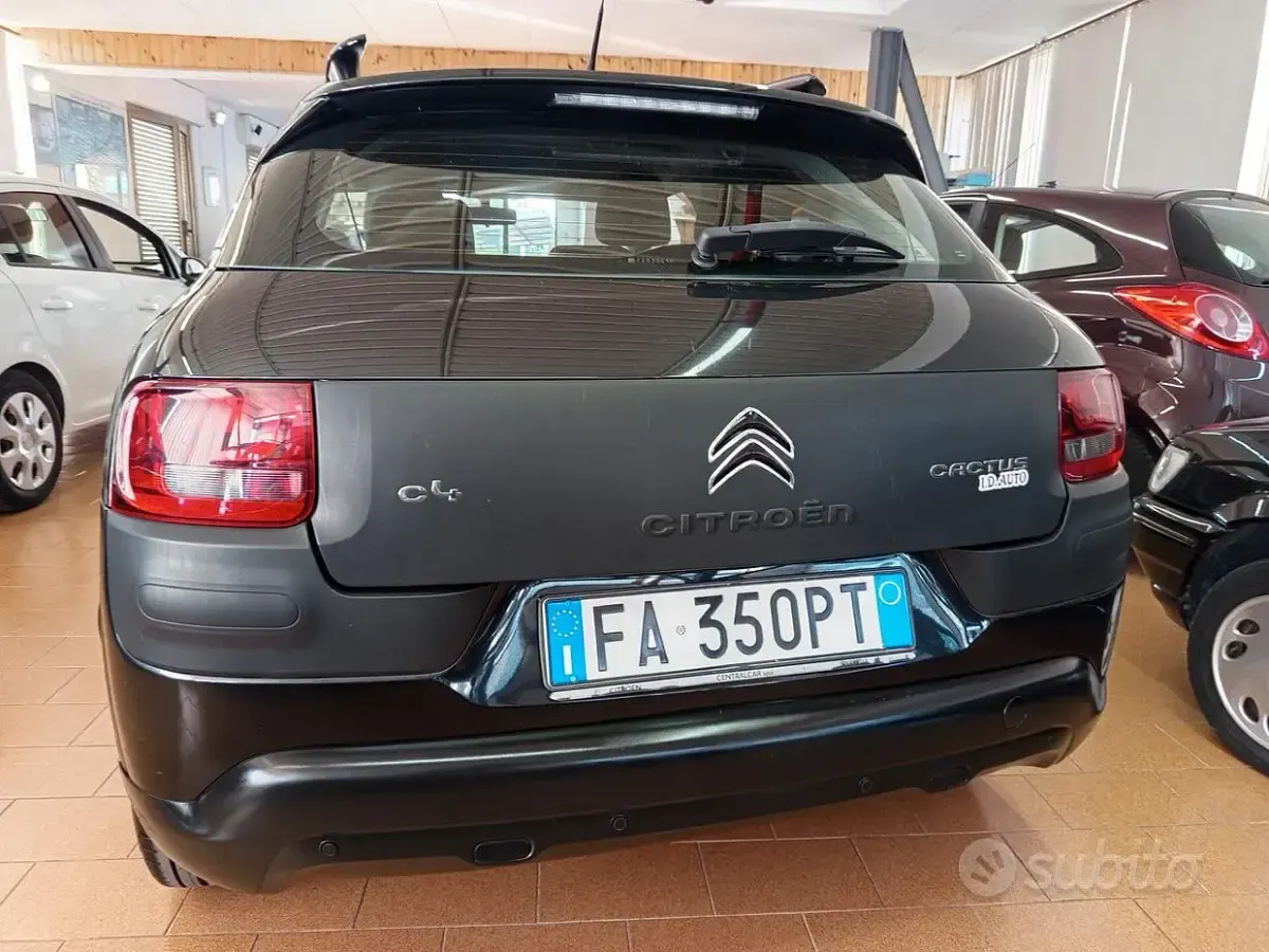 Usata Citroën C4 Cactus PureTech 82 CV (60 kW) 2015 Grigio Utilitaria
