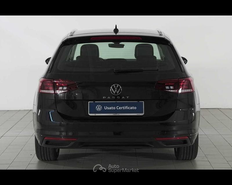 Usata VW Passat Business 150 CV (110 kW) 2023 Deep black perlato Station wagon