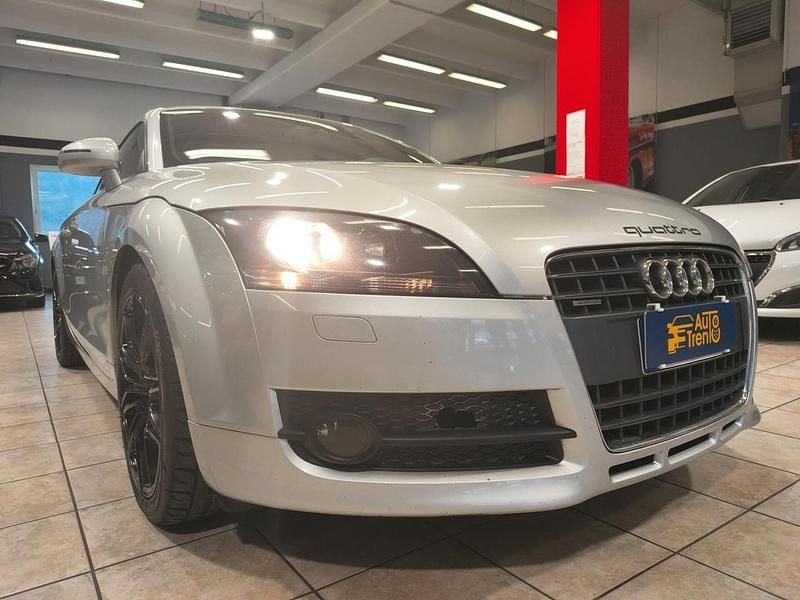 Usata Audi TT Advanced 170 CV (125 kW) 2010 Argento Coupé