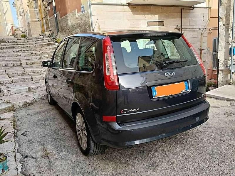 Usata Ford C-MAX Titanium 109 CV (80 kW) 2008 Grigio Monovolume