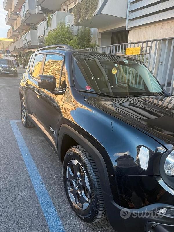 Usata Jeep Renegade Longitude 120 CV (88 kW) 2016 Nero SUV