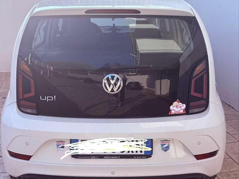 Gebraucht VW up! Move 60 PS (44 kW) 2019 Weiß Kleinwagen