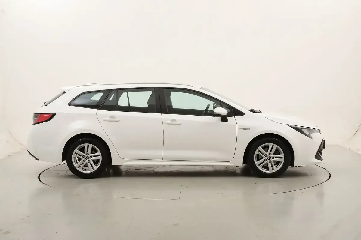 Usata Toyota Corolla Business Edition 122 CV (89 kW) 2021 Station wagon