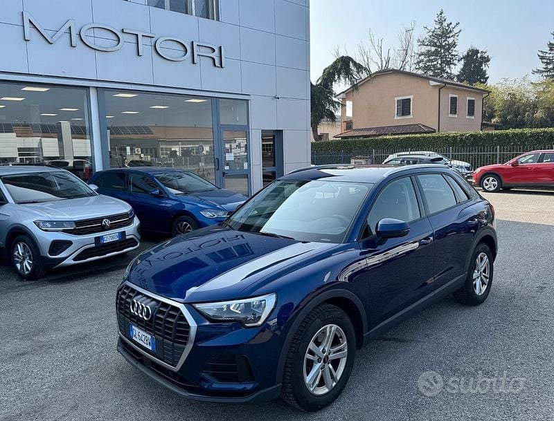 Usata Audi Q3 Ambiente 150 CV (110 kW) 2022 Blu/azzurro SUV