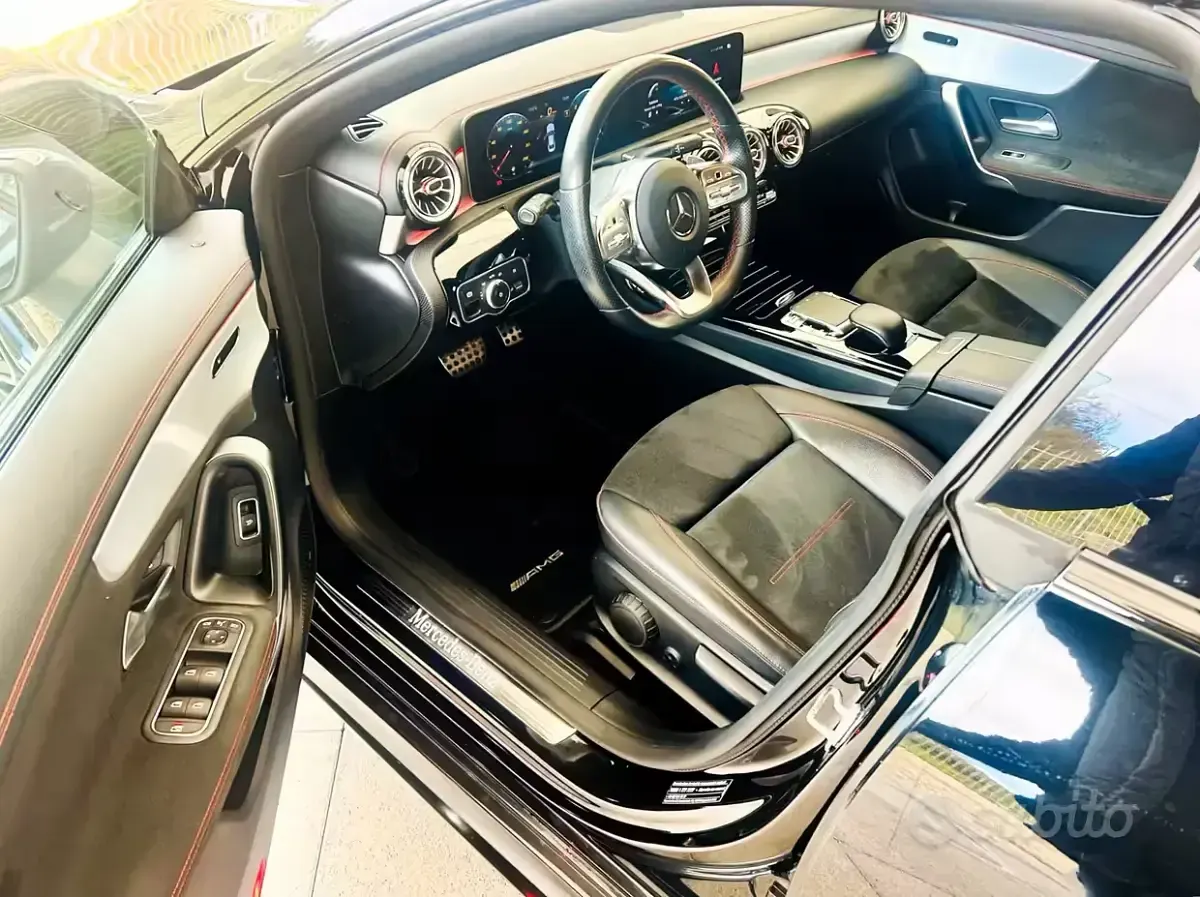 Usata Mercedes CLA200 Premium 150 CV (110 kW) 2020 Nero Berlina