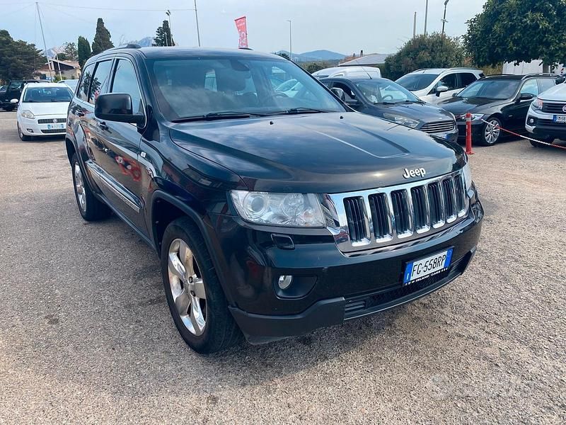 Usata Jeep Grand Cherokee Laredo 190 CV (139 kW) 2013 Blu SUV