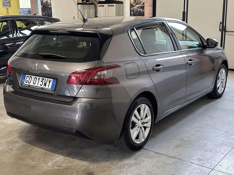 Usata Peugeot 308 Active 110 CV (80 kW) 2021 Grigio Berlina