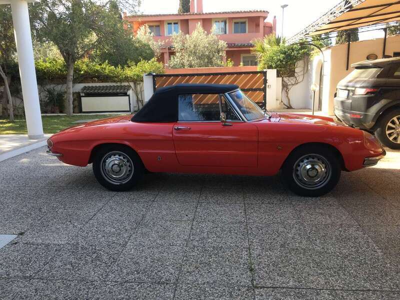 Usato 1966 Alfa Romeo Spider 1.6 Benzin 109 CV (47.000 €)