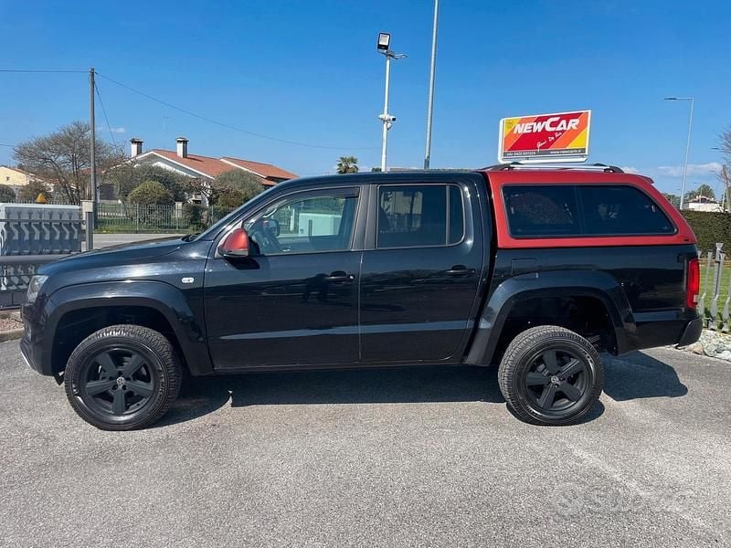 Usata VW Amarok Highline 164 CV (120 kW) 2011 Nero Pick-up