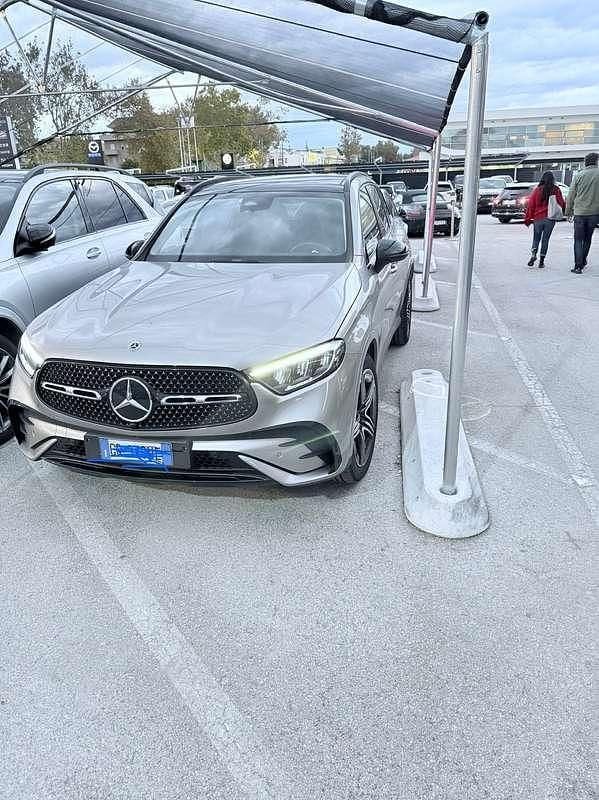 Usata 2023 Mercedes GLC200 AMG Line Premium Plus SUV | 50.000 € (Super prezzo) - Immagine 1/4