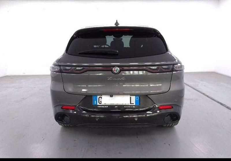 Usata Alfa Romeo Tonale Edizione Speciale 160 CV (117 kW) 2023 Grigio SUV
