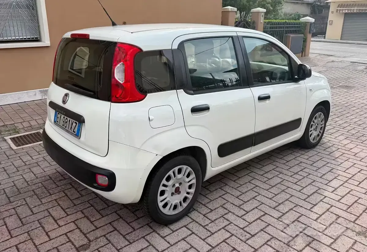 Usata Fiat Panda 69 CV (50 kW) 2015 Bianco Utilitaria