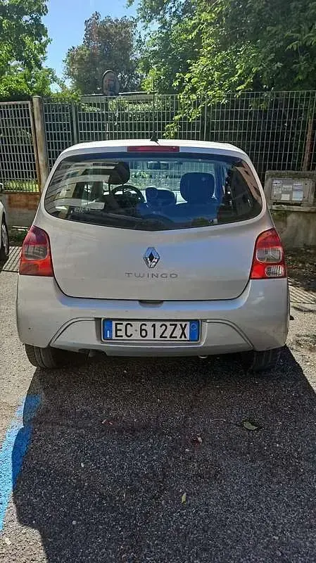 Usata Renault Twingo Dynamique 76 CV (55 kW) 2010 Grigio Utilitaria