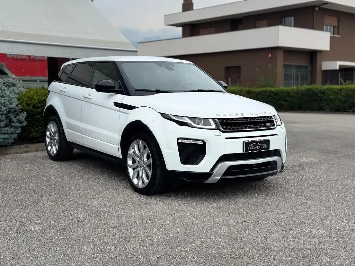 Usata Land Rover Range Rover evoque SE Dynamic 150 CV (110 kW) 2017 Bianco SUV