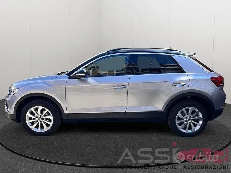 Nuova VW T-Roc Edition 115 CV (84 kW) 2025 Grigio SUV