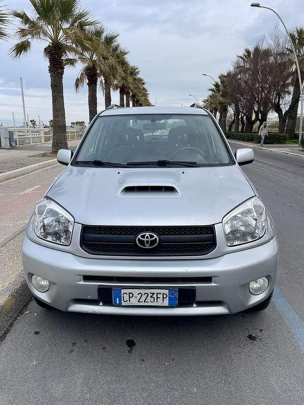 Usata Toyota RAV4 Sol 116 CV (85 kW) 2004 SUV