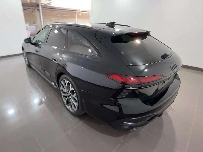 Nuova Audi A6 S-Line 204 CV (150 kW) 2025 Black mythos Station wagon