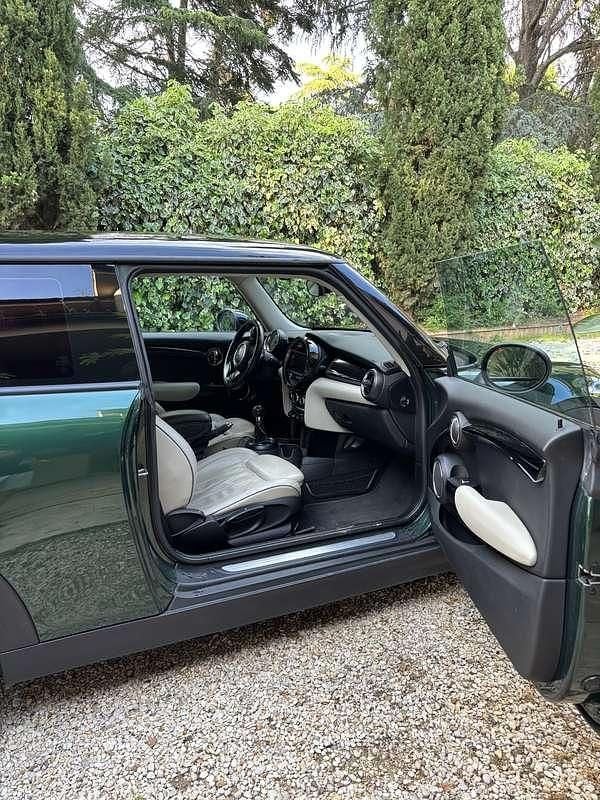 Usata Mini Cooper D 116 CV (85 kW) 2014 Utilitaria