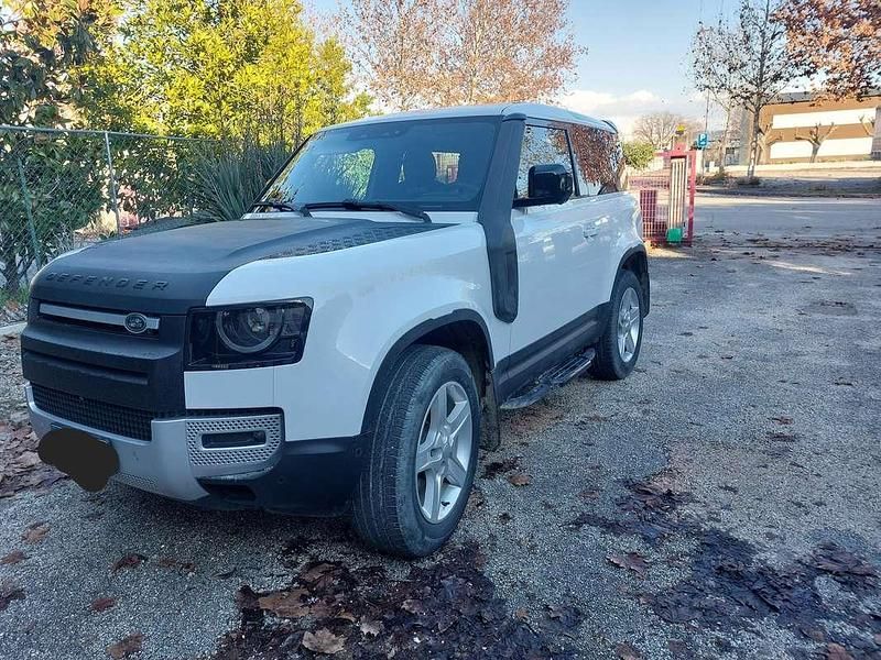 Usata Land Rover Defender SE 200 CV (147 kW) 2022 Bianco SUV
