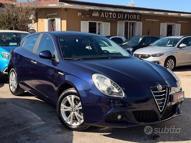 Usata Alfa Romeo Giulietta Distinctive 170 CV (125 kW) 2011 Blu Utilitaria