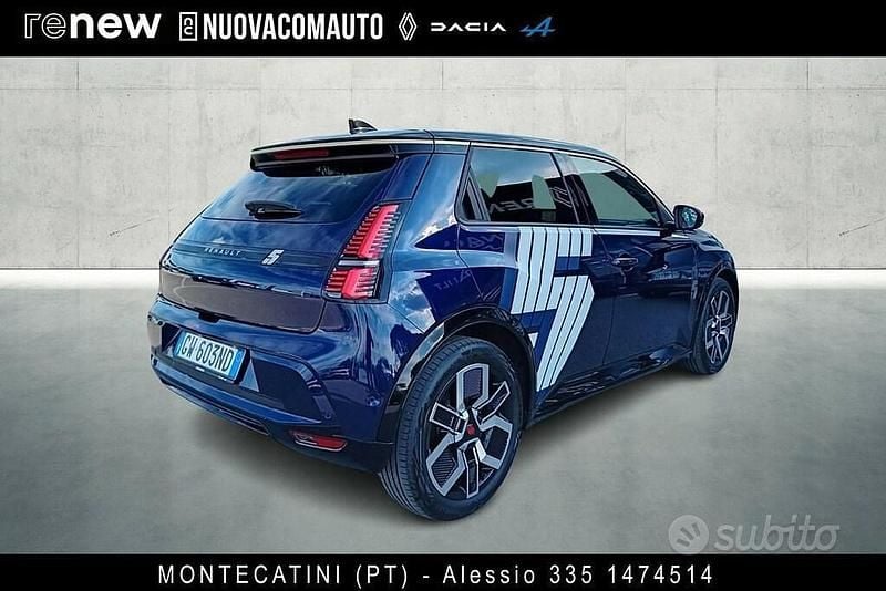 Usata Renault R5 Komfort 110 kW (150 CV) 2024 Bestyle berlino (blu notturno Utilitaria