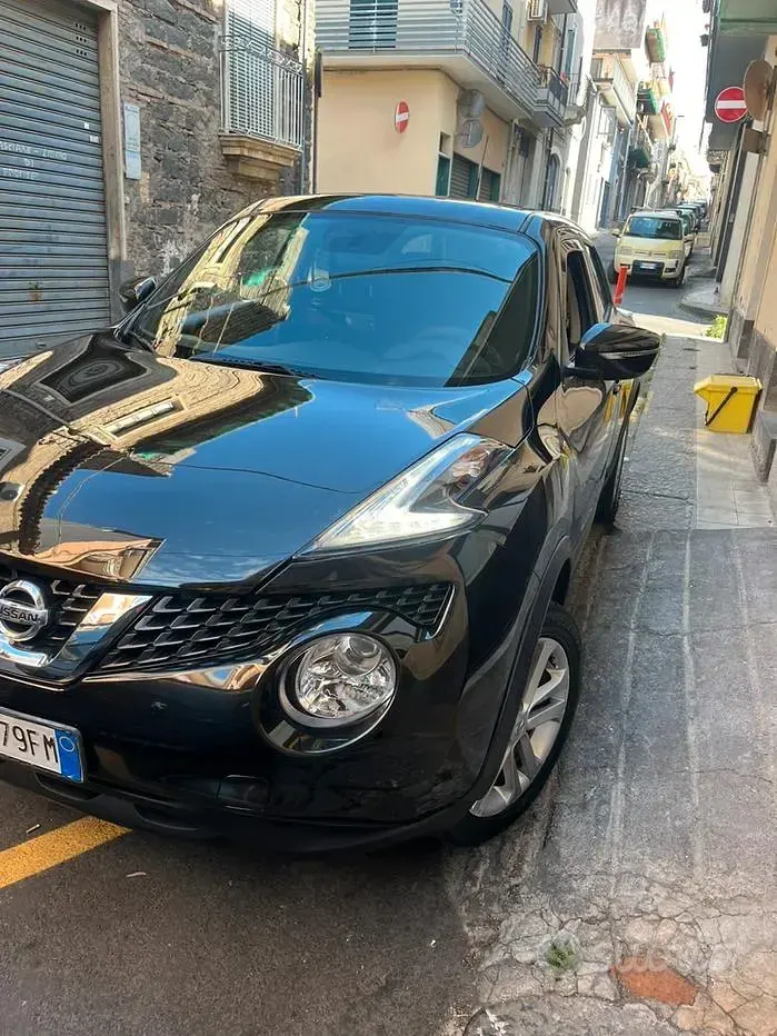 Usata Nissan Juke 110 CV (80 kW) 2016 Nero SUV