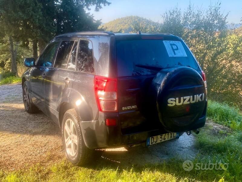 Usata Suzuki Grand Vitara 129 CV (94 kW) 2007 Nero SUV