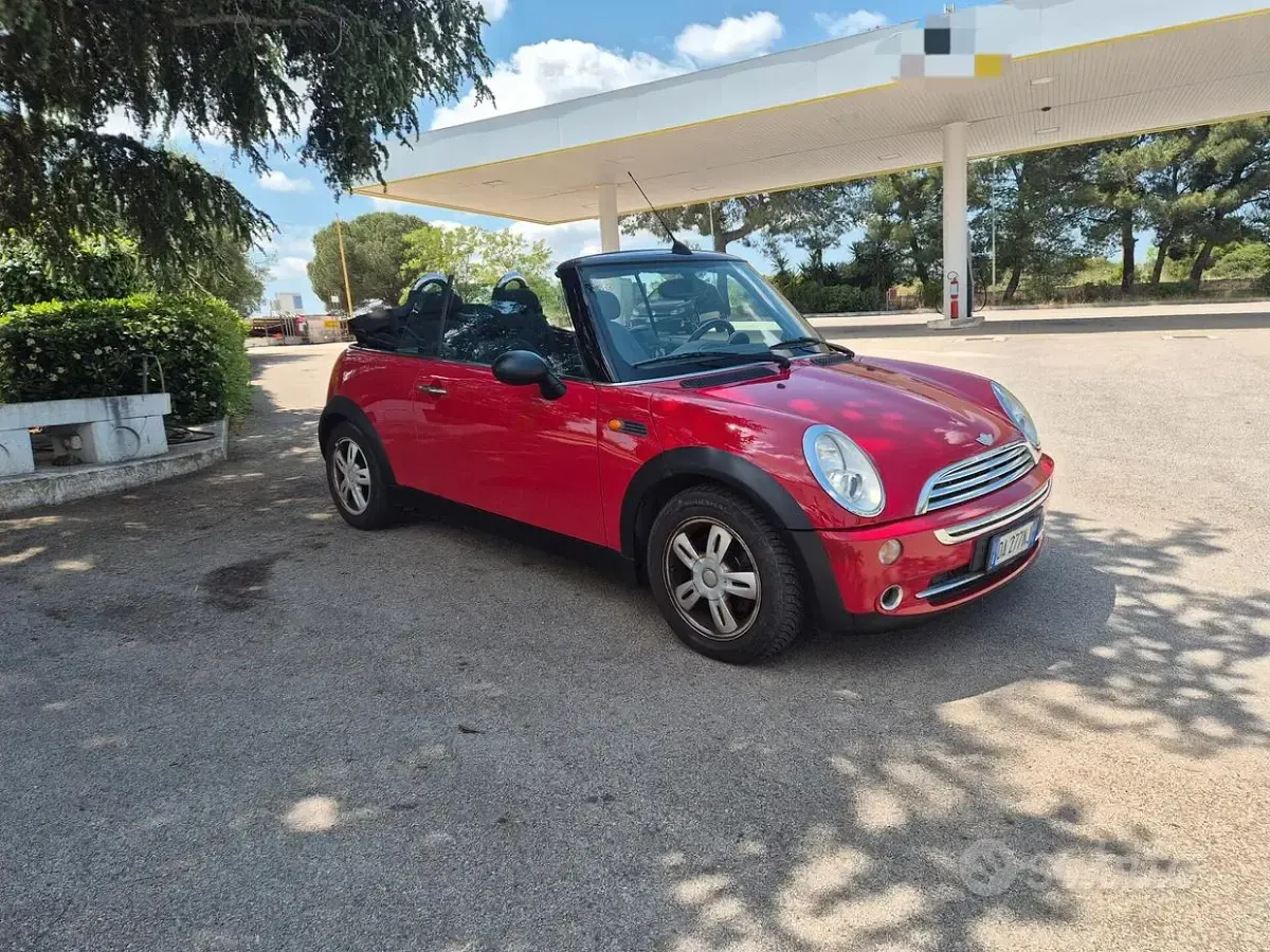 Usata Mini One Cabriolet 90 CV (66 kW) 2006 Rosso Cabrio