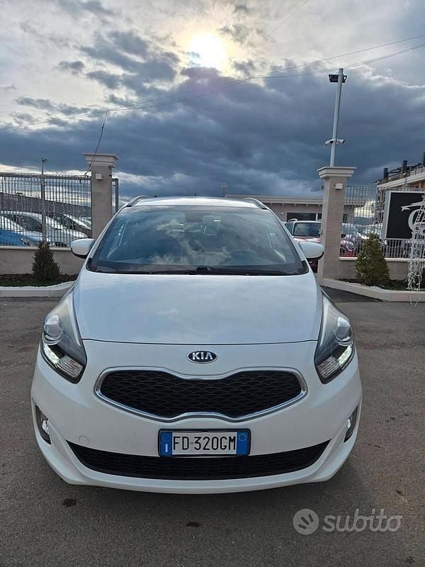 Usata Kia Carens 115 CV (84 kW) 2016 Bianco Monovolume