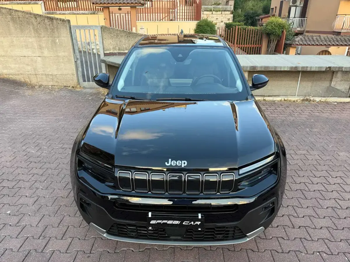 Nuova Jeep Avenger Summit 110 CV (80 kW) 2026 Nero vulcano SUV
