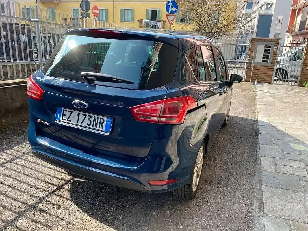 Usata Ford B-MAX Titanium 75 CV (55 kW) 2015 Blu/azzurro Monovolume