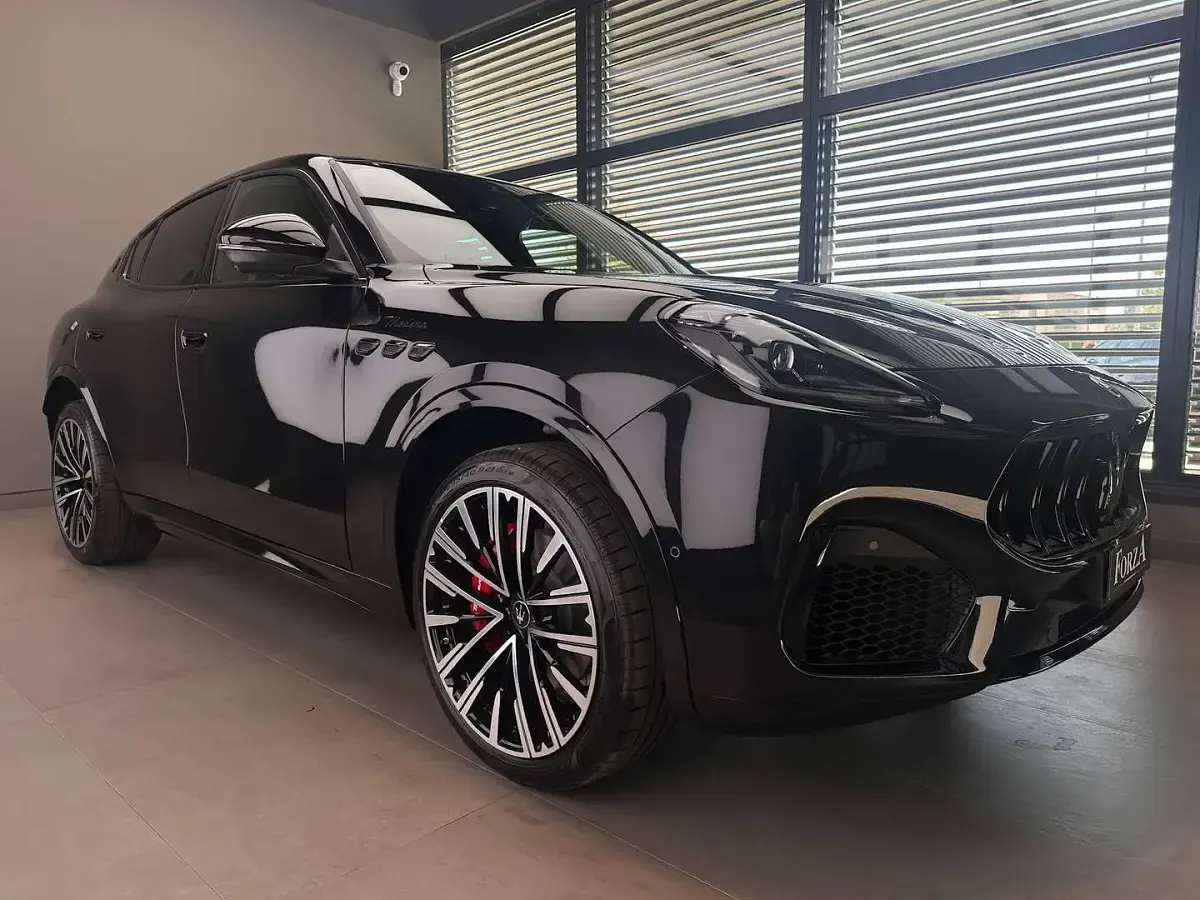 Nuova Maserati Grecale 250 CV (183 kW) 2026 Nero tempesta metallizzato SUV