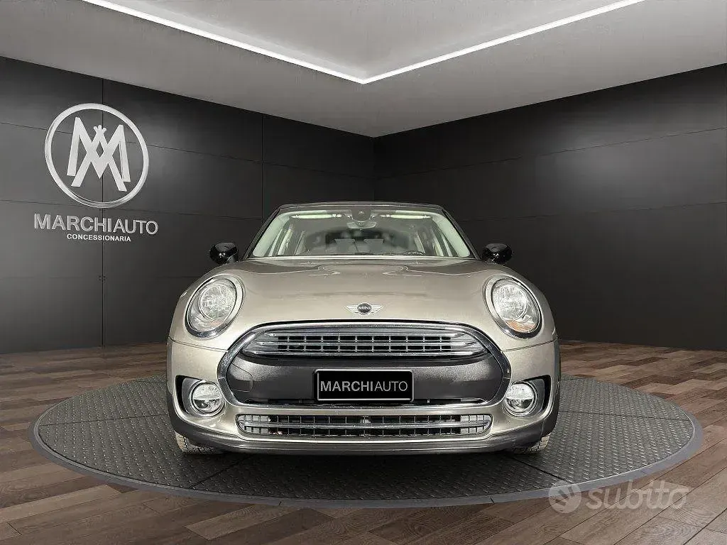 Usata Mini Clubman 116 CV (85 kW) 2016 Grigio Station wagon