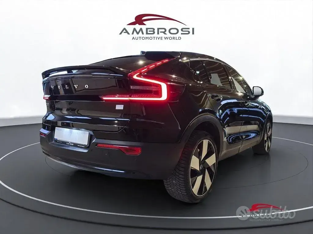 Occasion Volvo C40 Ultimate 80 kW (109 ch) 2023 Noir SUV