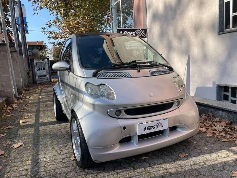 Grigio Usata 2007 Smart ForTwo Coupé Brabus Coupé | 5900 € (Buon prezzo) - Immagine 1/4