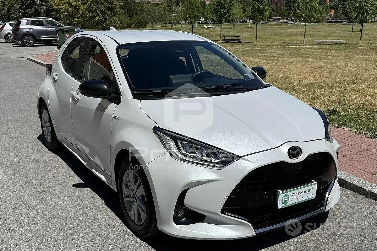 Usata Mazda 2 92 CV (67 kW) 2023 Bianco Utilitaria