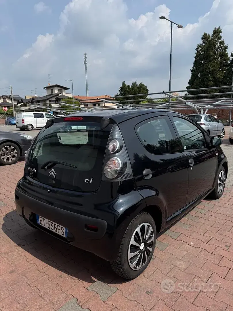 Usata Citroën C1 Exclusive 68 CV (50 kW) 2013 Nero Utilitaria