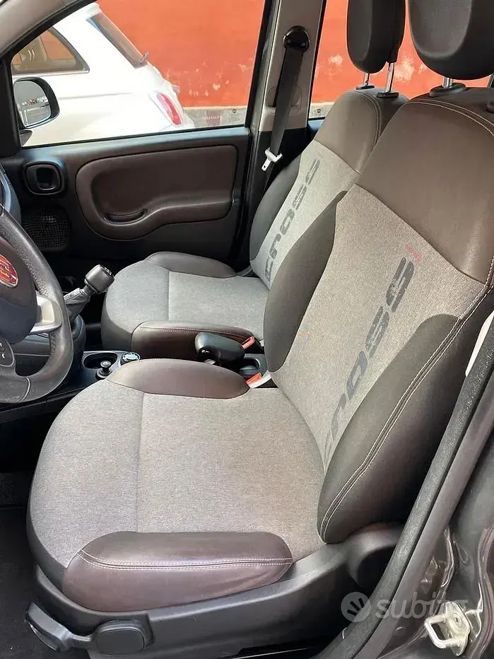 Usata Fiat Panda Cross Cross 85 CV (62 kW) 2018 Marrone Utilitaria