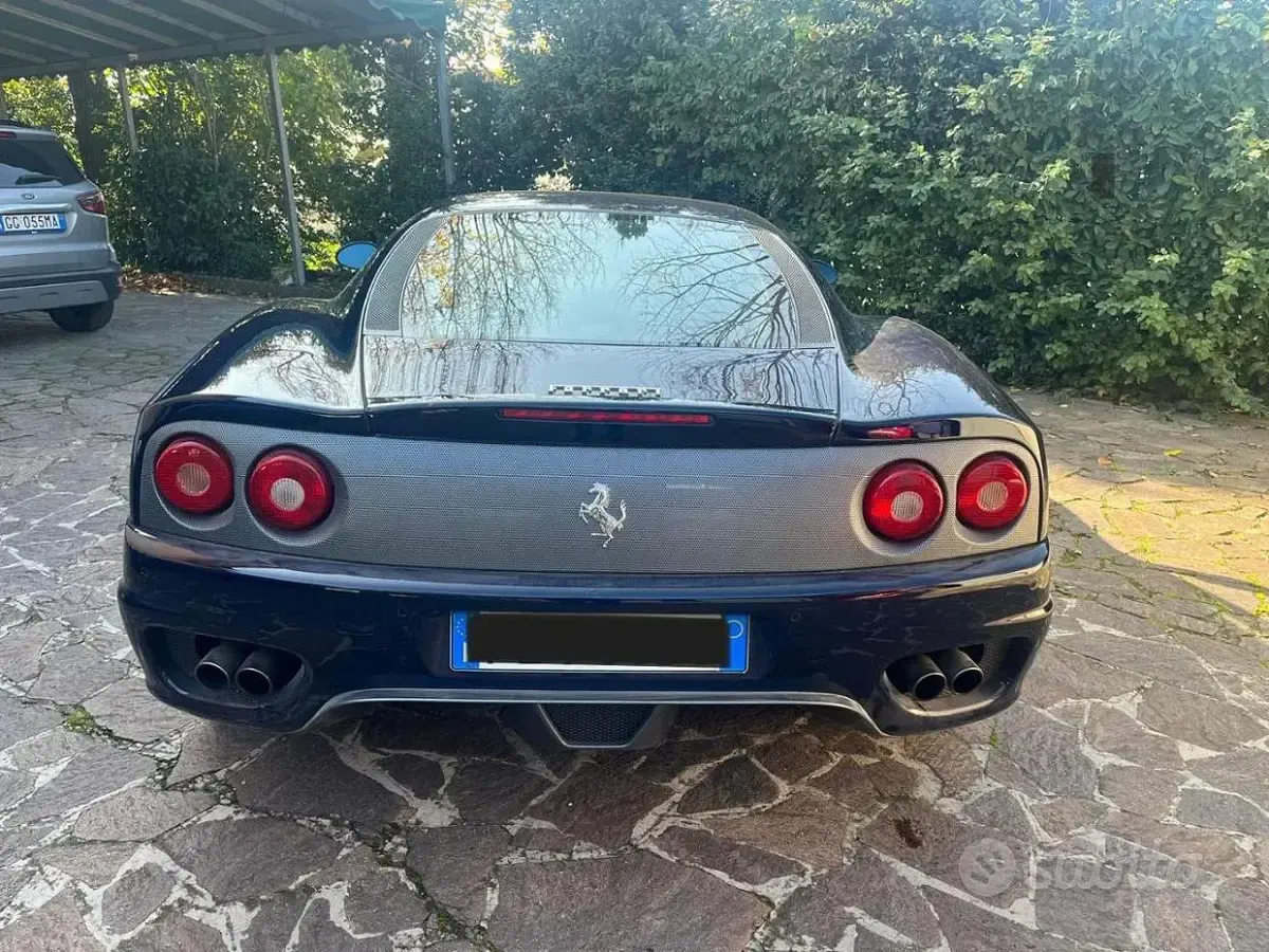 Usata Ferrari 360 400 CV (294 kW) 2001 Blu Coupé