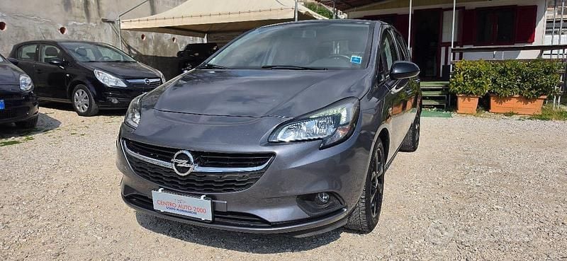 Usata Opel Corsa Cosmo 90 CV (66 kW) 2019 Grigio Utilitaria