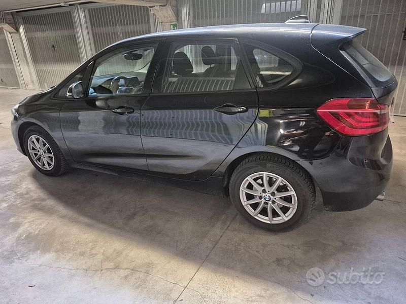 Usata BMW 218 2019 Nero Monovolume