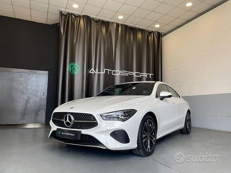 Usata Mercedes CLA180 Advanced 136 CV (100 kW) 2024 Bianco Berlina