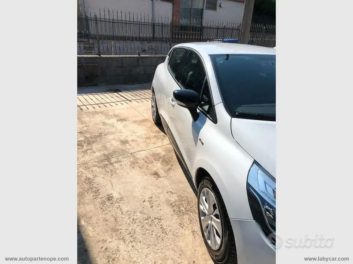 Usata Renault Clio IV Intens 75 CV (55 kW) 2019 Bianco Berlina